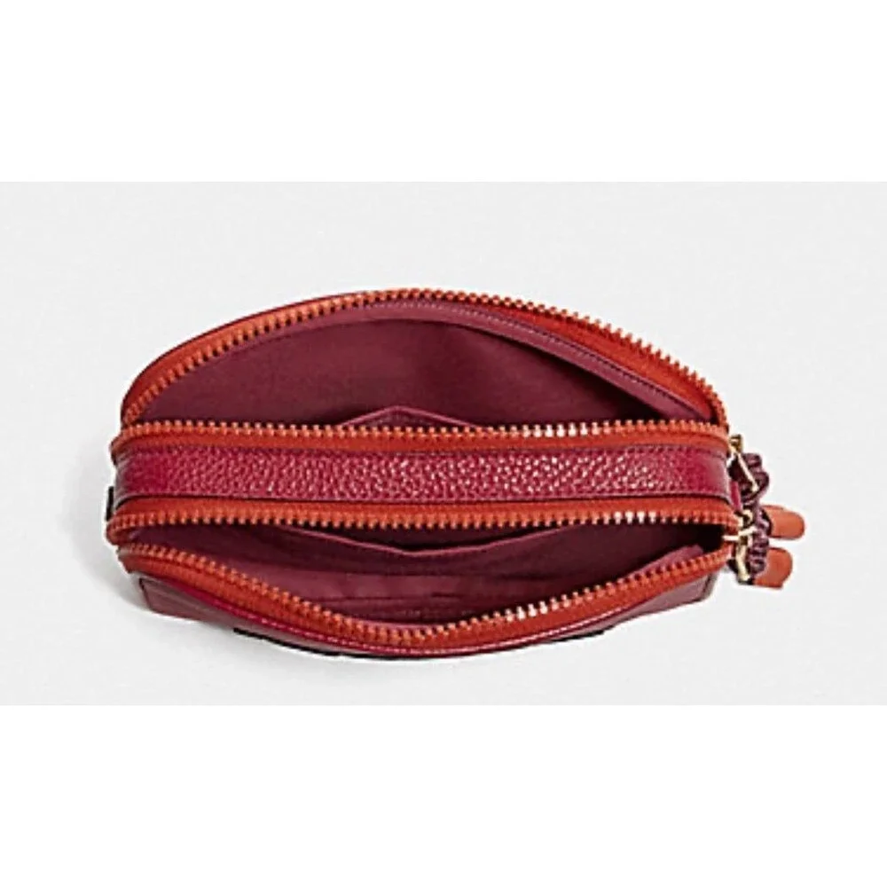 COACH VALE ROGUE CROSSBODY POUCH PURSE NWT‎